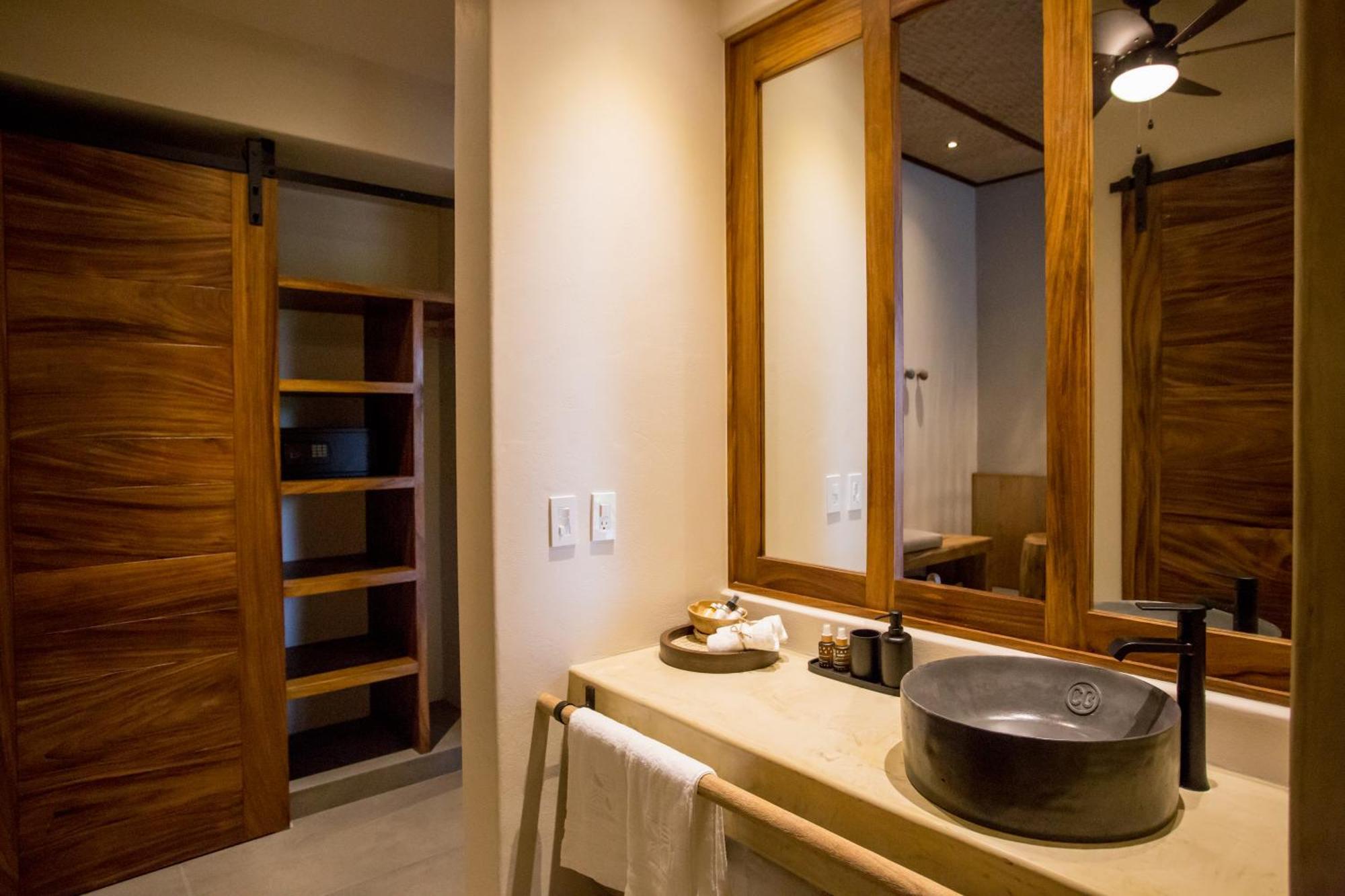 Hotel Casa Bocana サンタ・クルス・ウアトゥルコ 部屋 写真